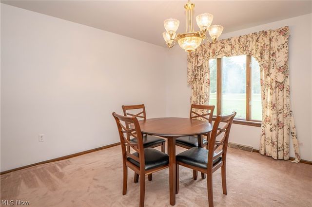 326 Airport Road NW, Warren, OH 44481