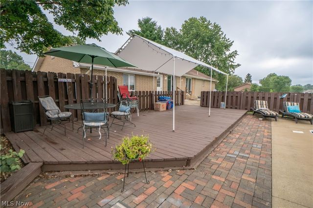 326 Airport Road NW, Warren, OH 44481