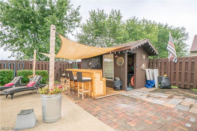 326 Airport Road NW, Warren, OH 44481