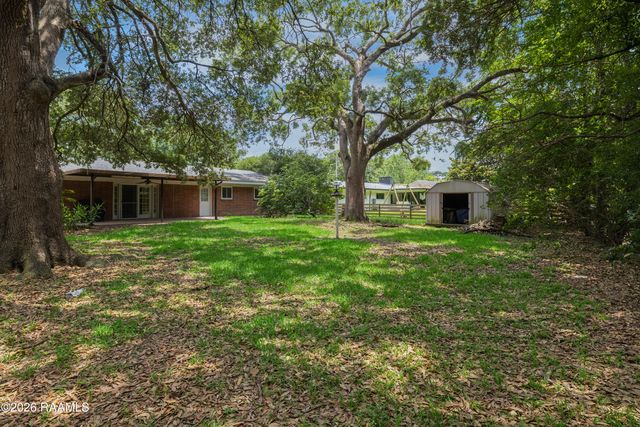 222 Louise Drive, Lafayette, LA 70506