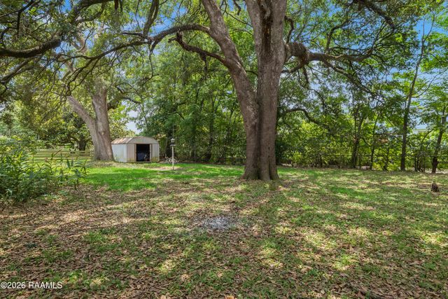 222 Louise Drive, Lafayette, LA 70506