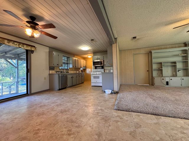 4537 PR 2301, Gilmer, TX 75644