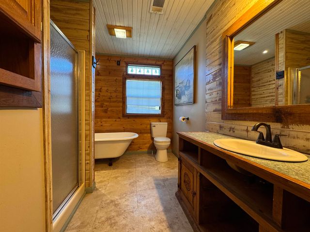 4537 PR 2301, Gilmer, TX 75644