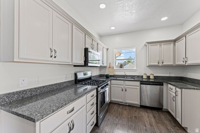 1820 E CEDAR ST, Eagle Mountain, UT 84005