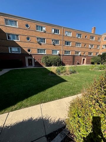 1106 N Harlem Avenue 2, River Forest, IL 60305