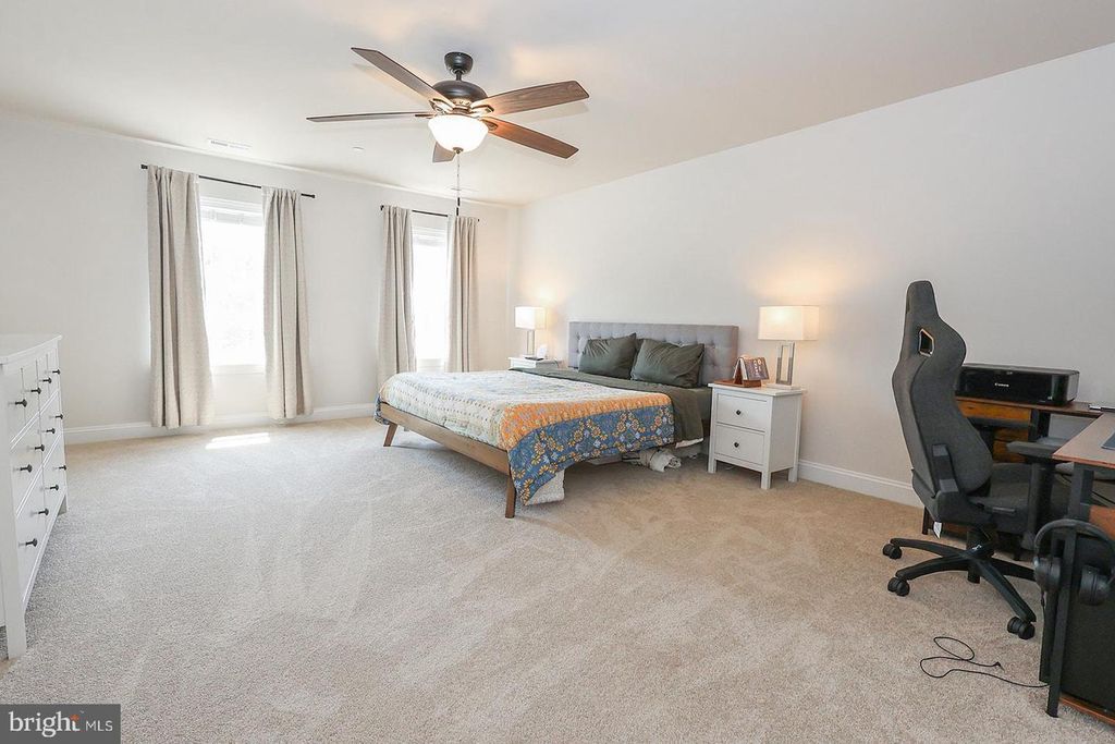 Image 16 of property listing at 43356 QUAIL ST, Hollywood, MD 20636
