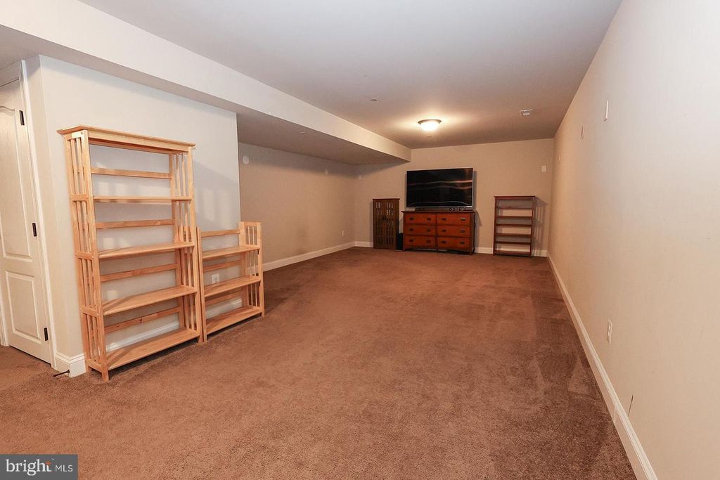 Image 28 of property listing at 43356 QUAIL ST, Hollywood, MD 20636