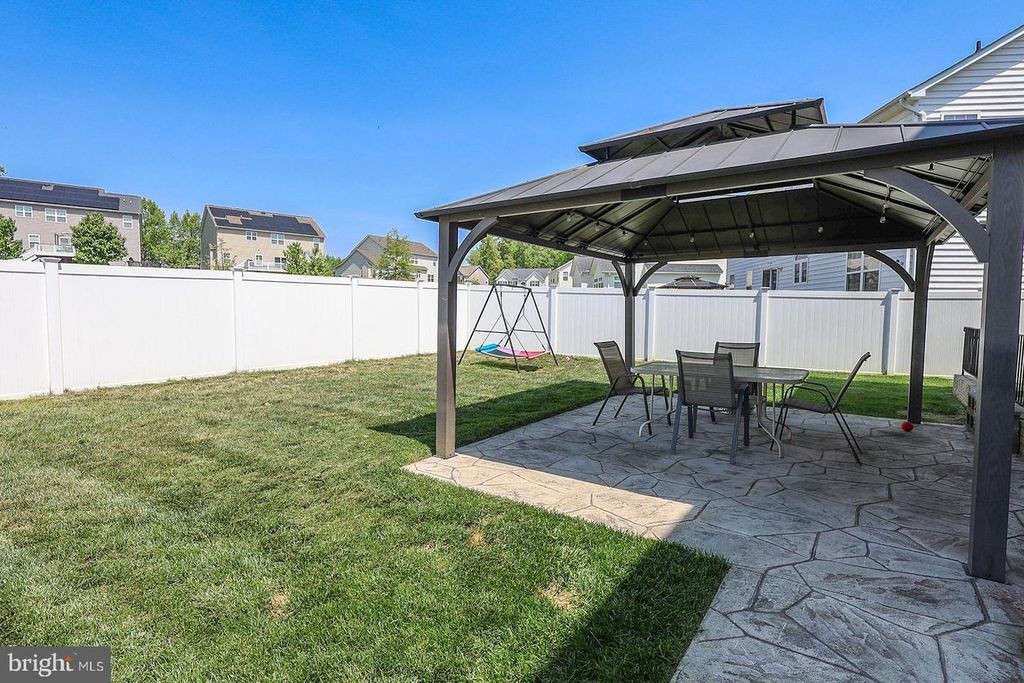 Image 32 of property listing at 43356 QUAIL ST, Hollywood, MD 20636