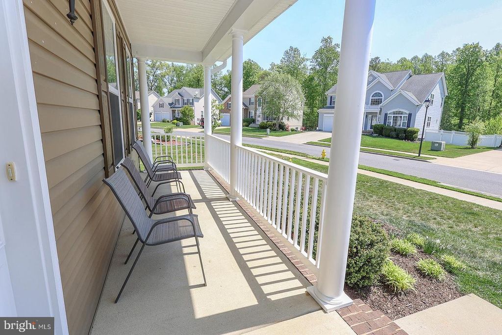 Image 4 of property listing at 43356 QUAIL ST, Hollywood, MD 20636