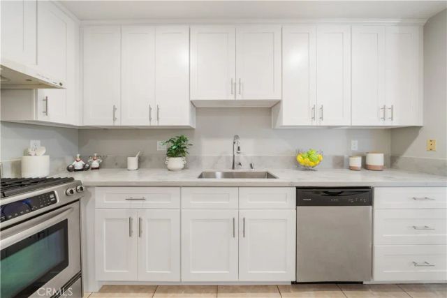 450 Golden Springs Drive D, Diamond Bar, CA 91765