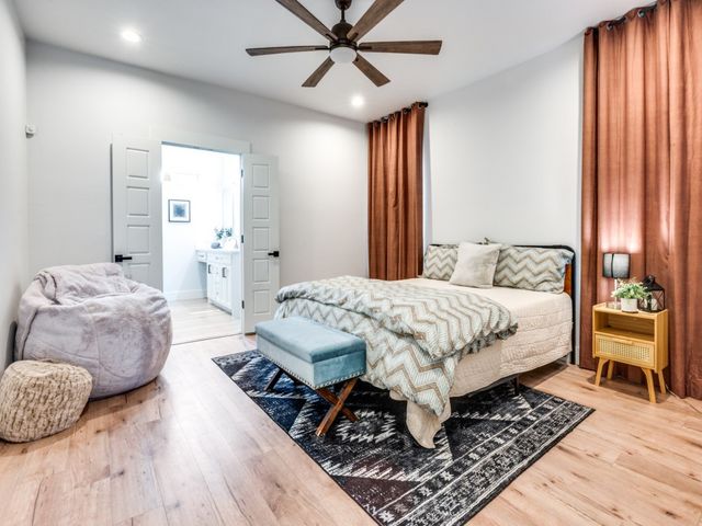 1960 Toronto Street, Dallas, TX 75212