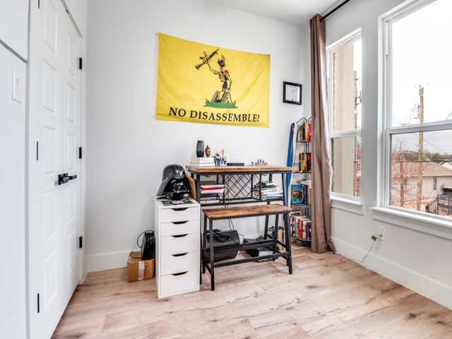 1960 Toronto Street, Dallas, TX 75212