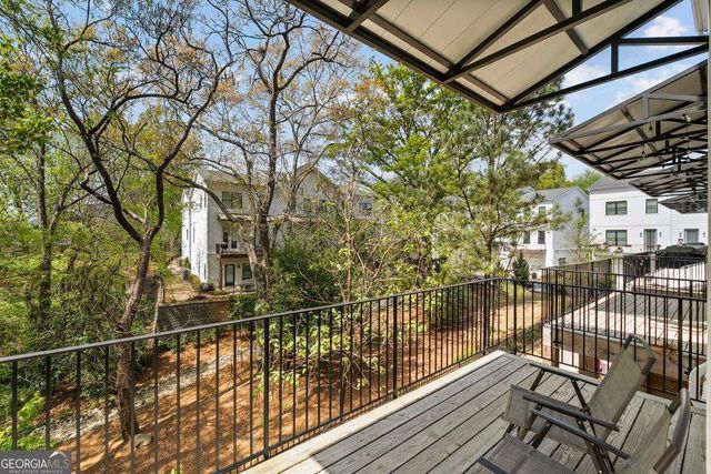 2004 Oak Lane NW, Atlanta, GA 30318