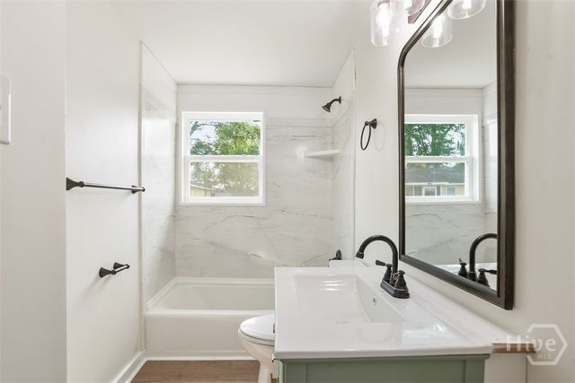 602 Staley Avenue, Savannah, GA 31405