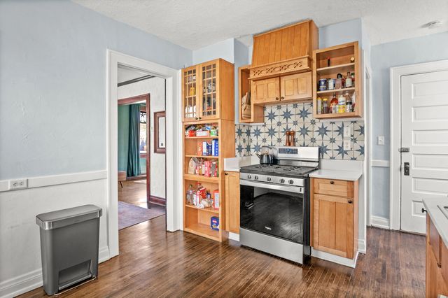 432 Church Street, Batavia, IL 60510