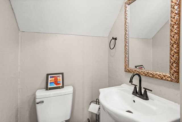 432 Church Street, Batavia, IL 60510