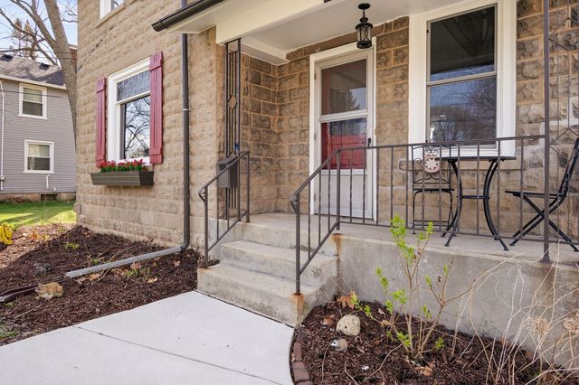 432 Church Street, Batavia, IL 60510