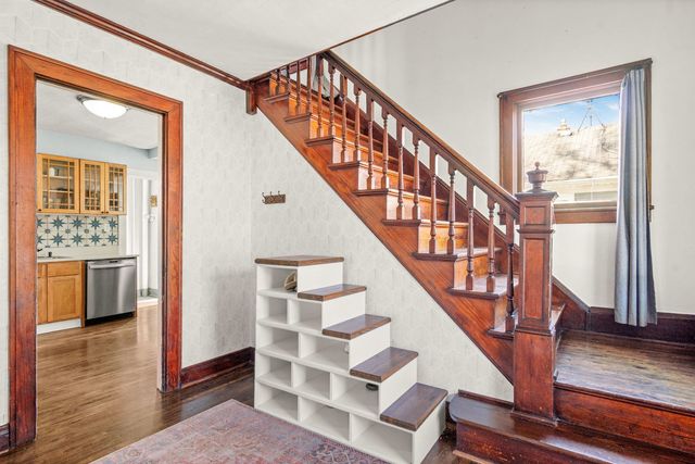 432 Church Street, Batavia, IL 60510