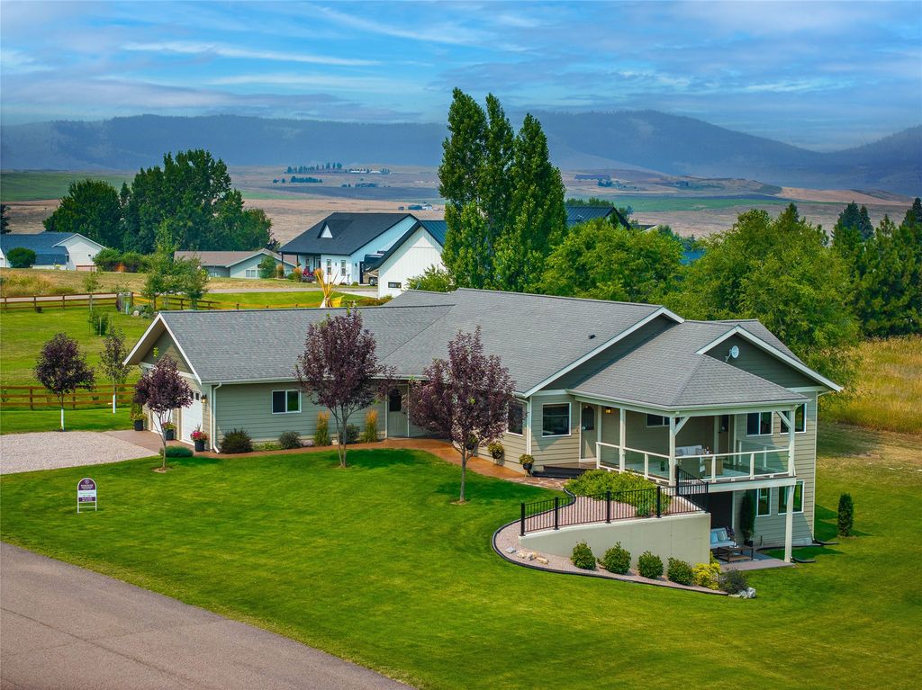 39120 Lakeview Lane, Polson, MT 59860 photo 2