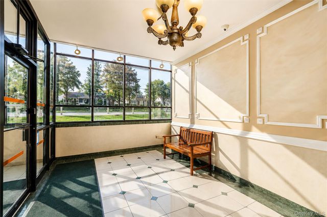 1160 Richmond Road 2F, Staten Island, NY 10304