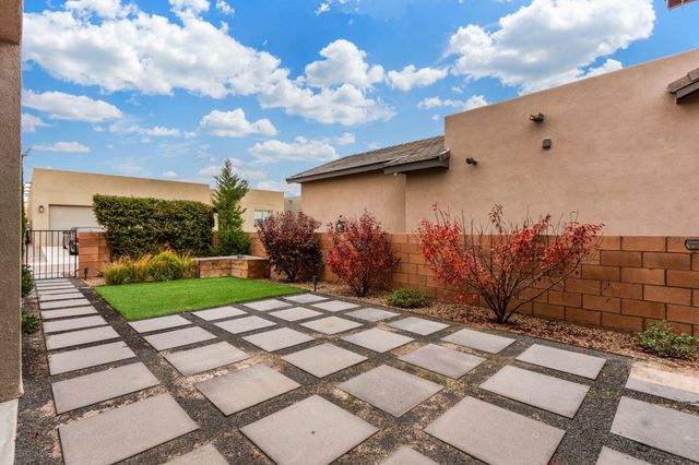 2539 Stryker Road SE, Albuquerque, NM 87106