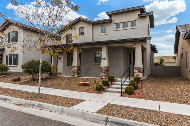 2539 Stryker Road SE, Albuquerque, NM 87106