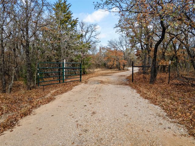 289 County Road 1661, Chico, TX 76431