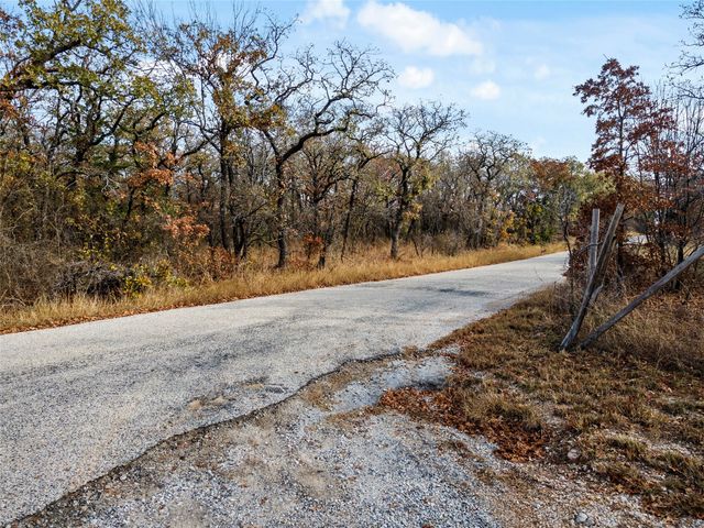 289 County Road 1661, Chico, TX 76431
