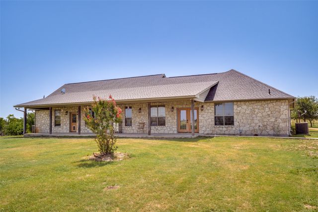 243 Rock Court, Decatur, TX 76234