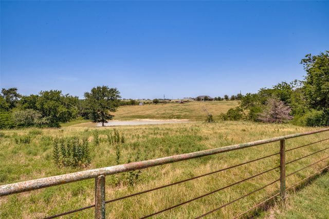 243 Rock Court, Decatur, TX 76234