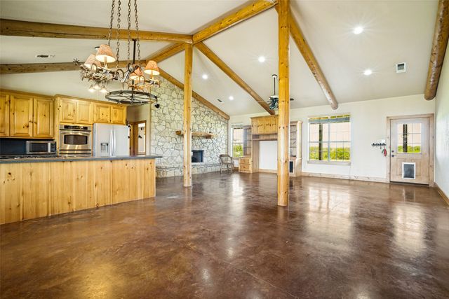 243 Rock Court, Decatur, TX 76234