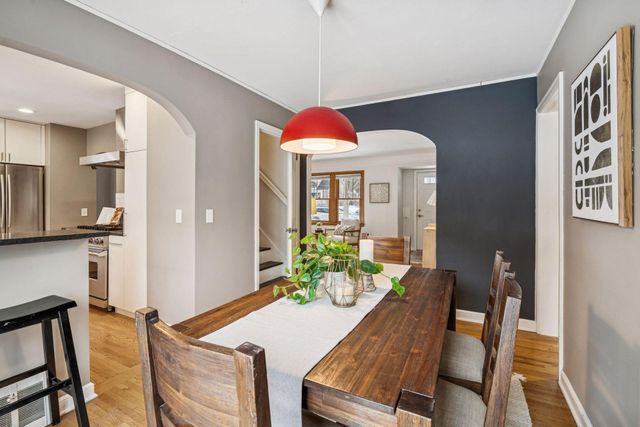 15 Upton Avenue S, Minneapolis, MN 55405