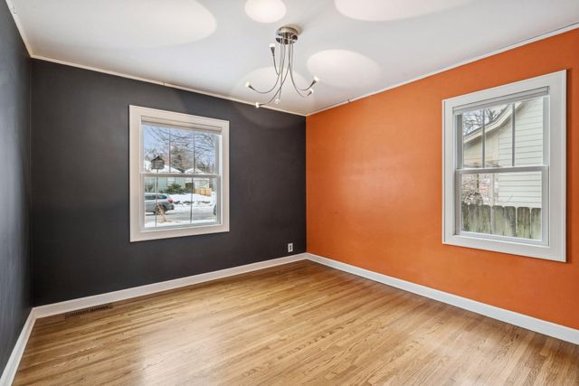 15 Upton Avenue S, Minneapolis, MN 55405