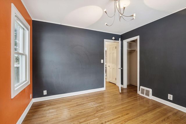 15 Upton Avenue S, Minneapolis, MN 55405