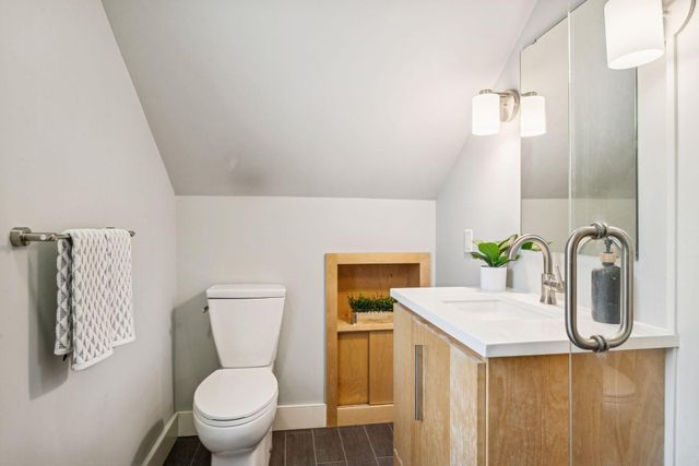 15 Upton Avenue S, Minneapolis, MN 55405