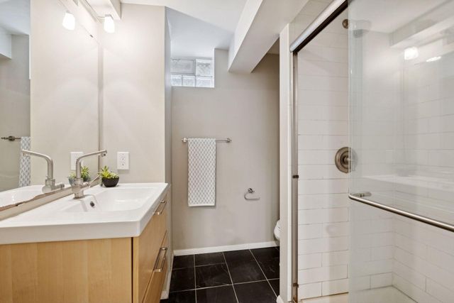 15 Upton Avenue S, Minneapolis, MN 55405