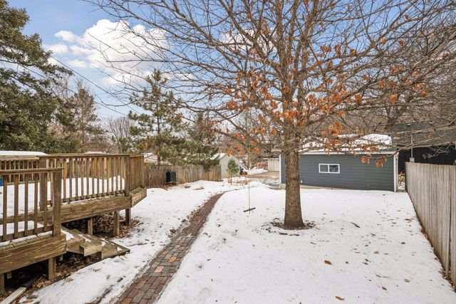 15 Upton Avenue S, Minneapolis, MN 55405