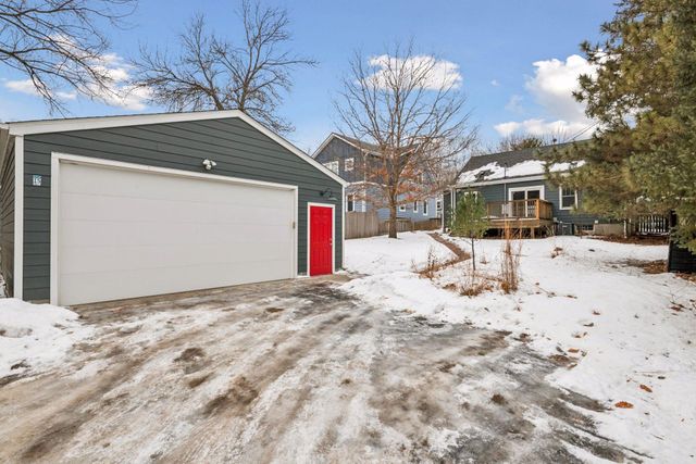 15 Upton Avenue S, Minneapolis, MN 55405