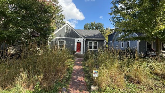 15 Upton Avenue S, Minneapolis, MN 55405