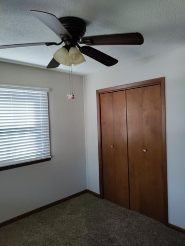 800 KROHN ST, Boonville, MO 65233