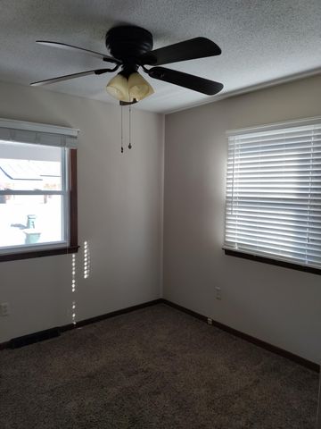 800 KROHN ST, Boonville, MO 65233