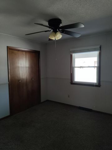 800 KROHN ST, Boonville, MO 65233