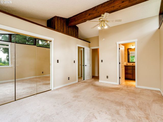 16700 Se VAN ZYL Dr, Damascus, OR 97089