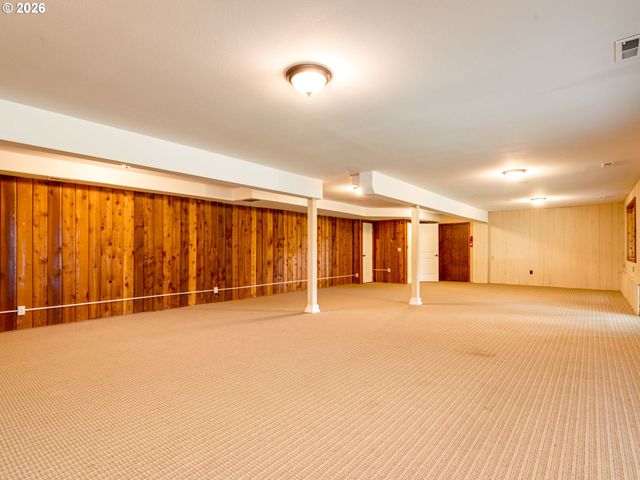 16700 Se VAN ZYL Dr, Damascus, OR 97089
