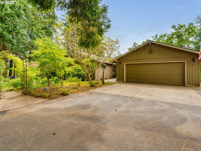 16700 Se VAN ZYL Dr, Damascus, OR 97089