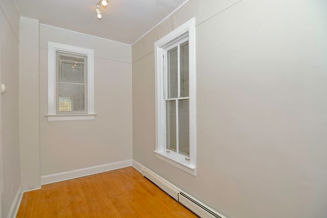 1441 W Warner Avenue 1, Chicago, IL 60613