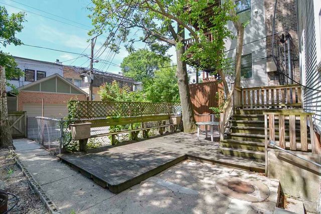 1441 W Warner Avenue 1, Chicago, IL 60613