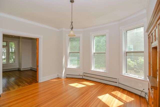 1441 W Warner Avenue 1, Chicago, IL 60613