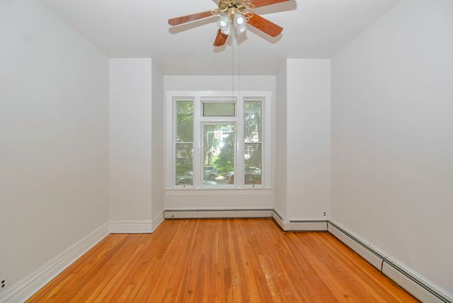 1441 W Warner Avenue 1, Chicago, IL 60613
