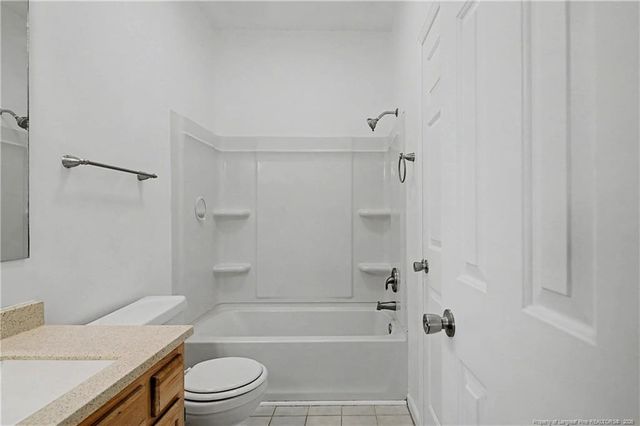 3812 Goforth Drive, Hope Mills, NC 28348